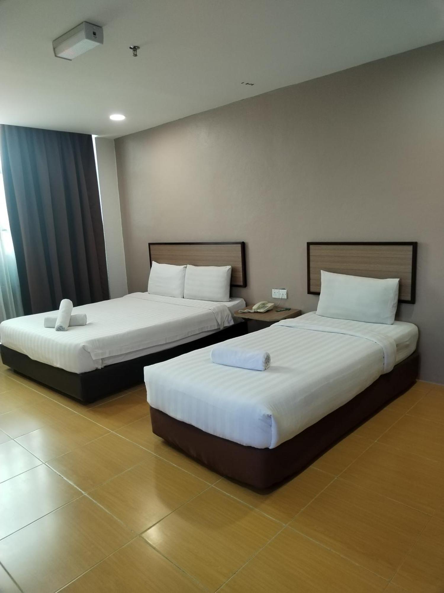 Maple Boutique Hotel Кота-Бару Экстерьер фото