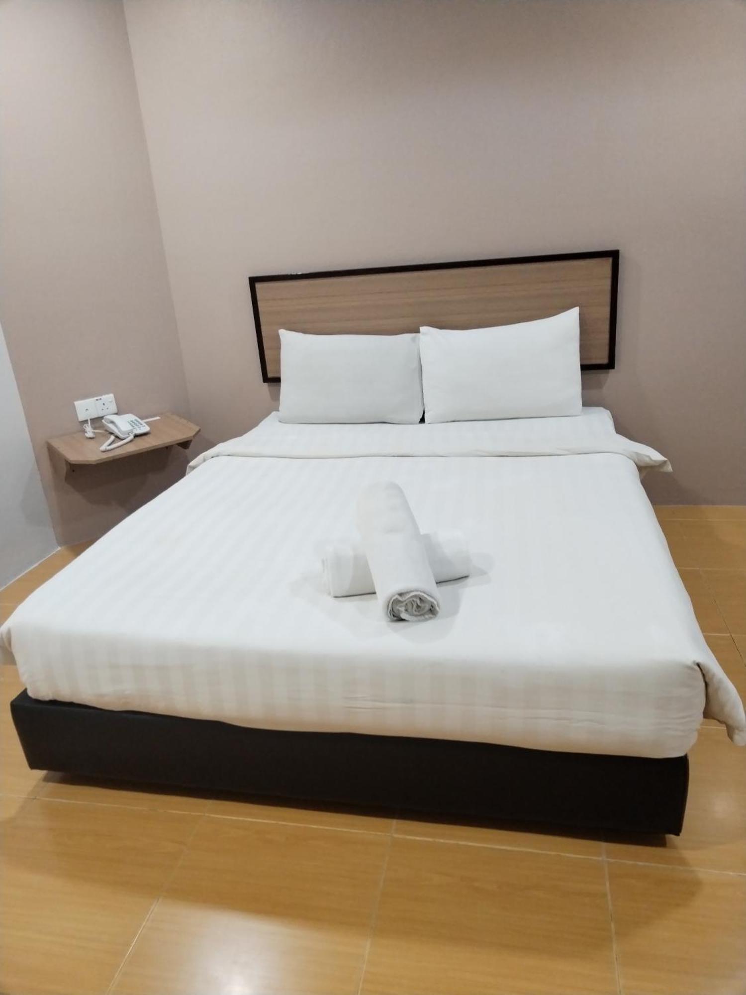 Maple Boutique Hotel Кота-Бару Экстерьер фото